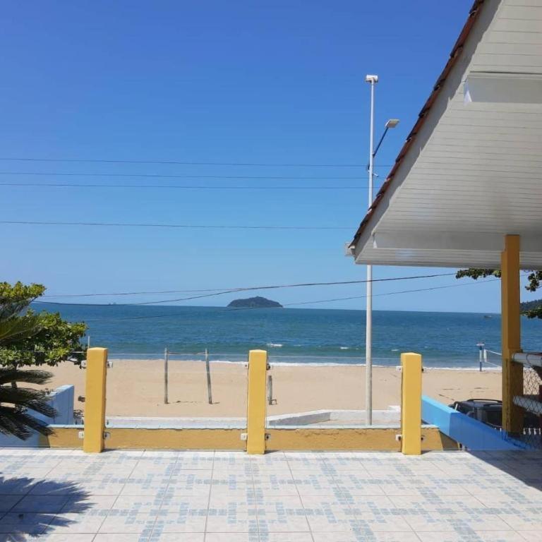 Mansao Ouro Verde Beira Mar Piçarras Extérieur photo
